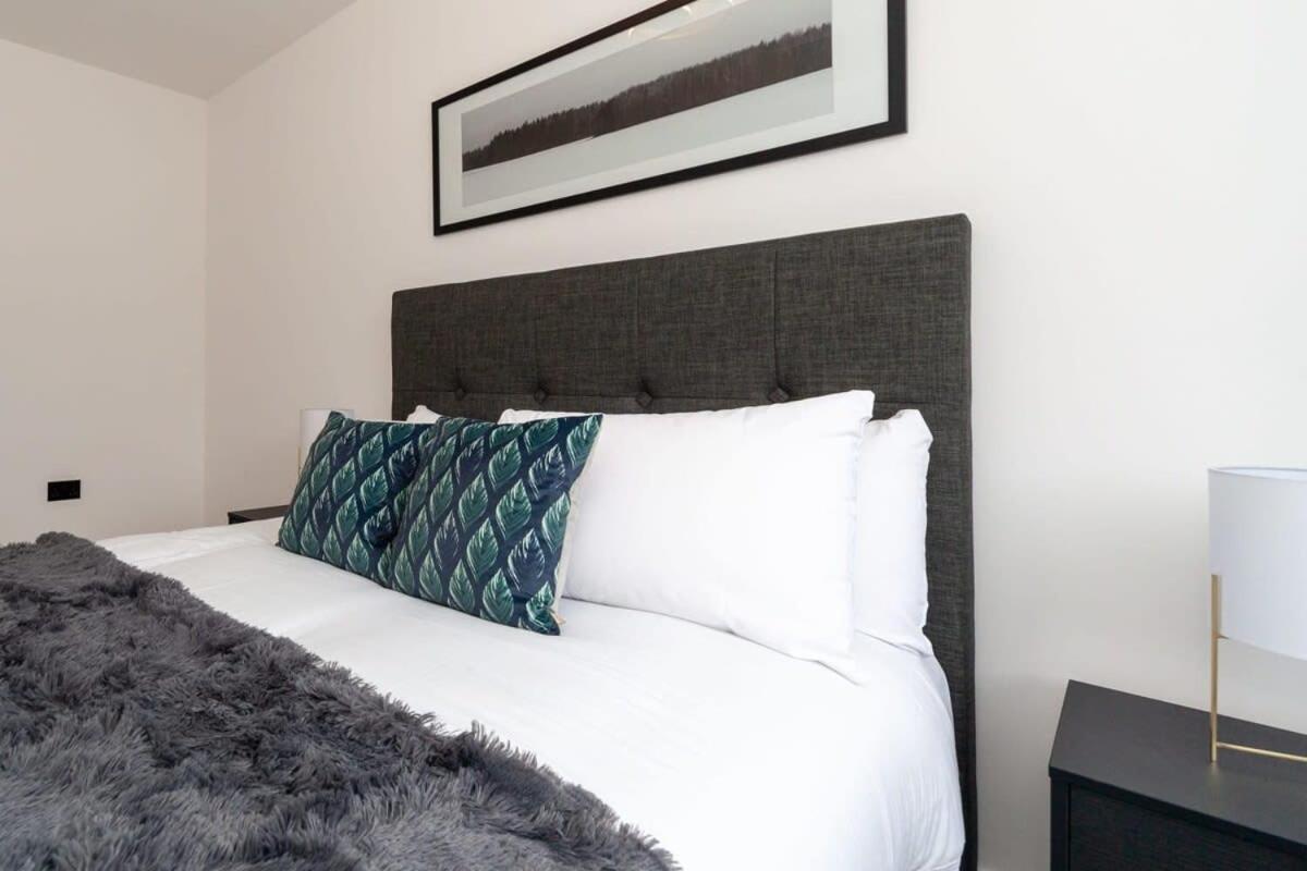 Modern 2 Bedroom Apartment In Wimbledon London Exterior photo